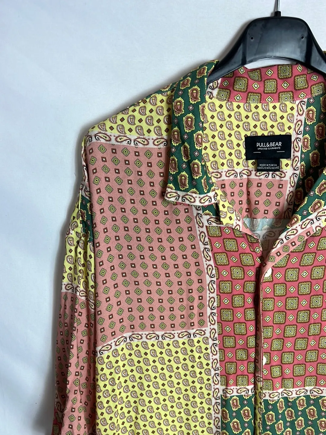 PULL&BEAR. Camisa manga corta estampada. T XL