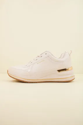 SKECHERS
