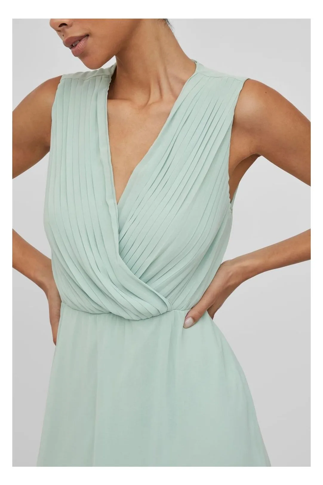 VESTIDO LARGO FIESTA VISIRRAH VERDE CLARO